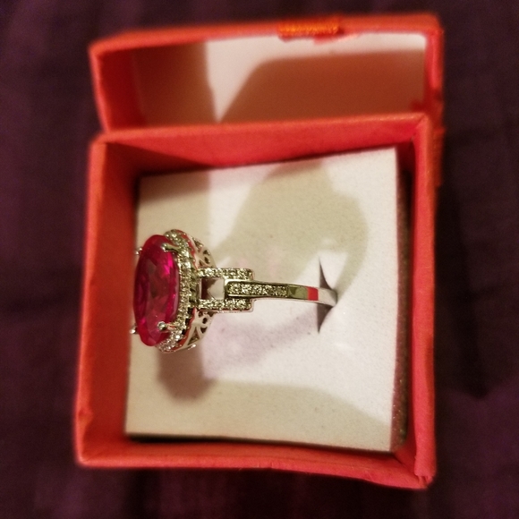 Gorgeous AAA CZ Ruby - Picture 2 of 4